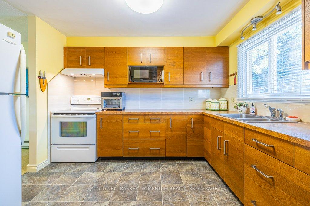 Photo 11 of Unit 14, 38 Elma Street, St. Catharines, Lakeport — HOMEH