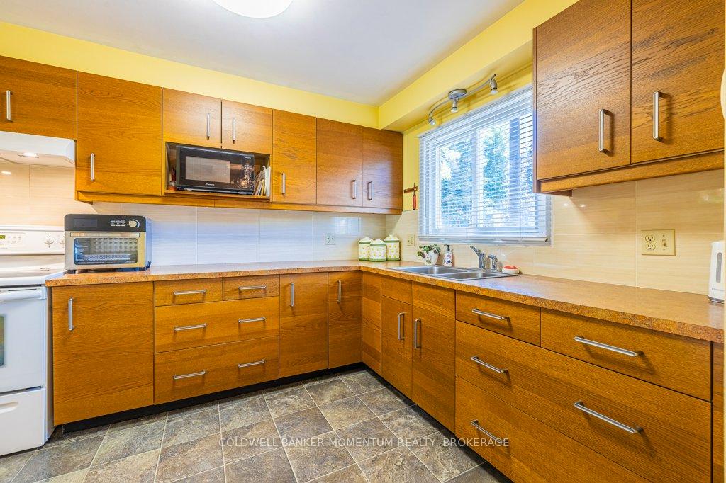 Photo 12 of Unit 14, 38 Elma Street, St. Catharines, Lakeport — HOMEH