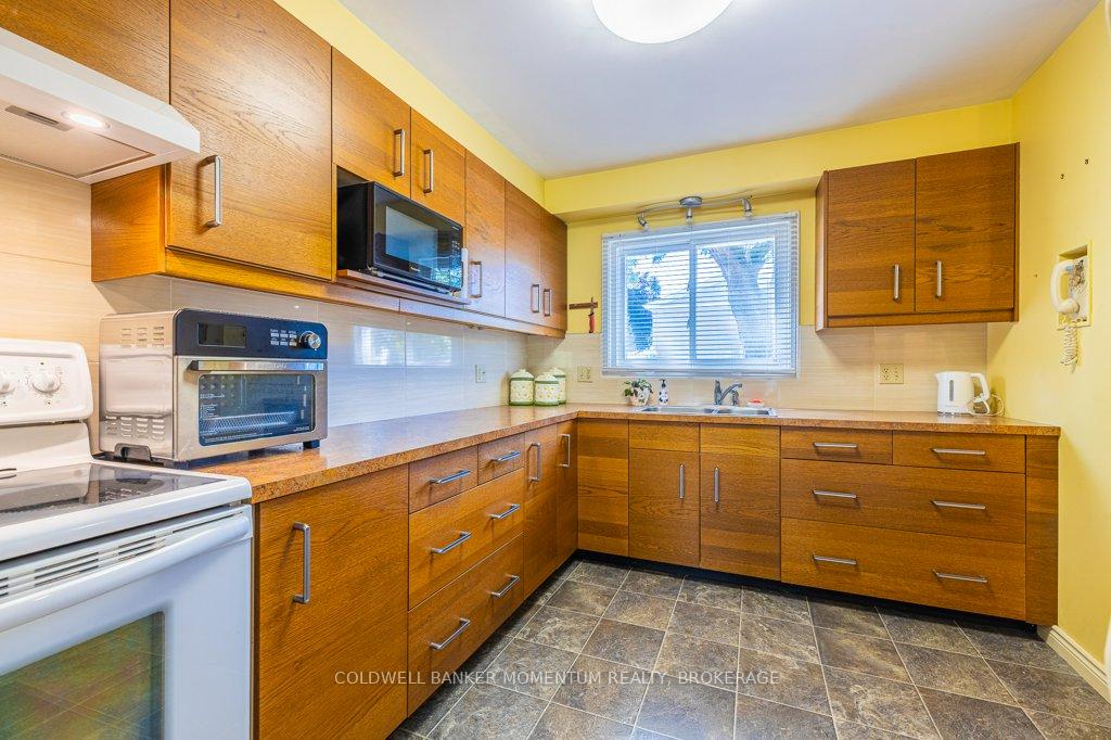 Photo 15 of Unit 14, 38 Elma Street, St. Catharines, Lakeport — HOMEH