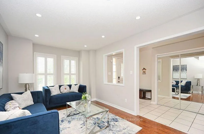Photo 3 of 13 Galveston Crescent, Brampton, Fletcher's Meadow — HOMEH
