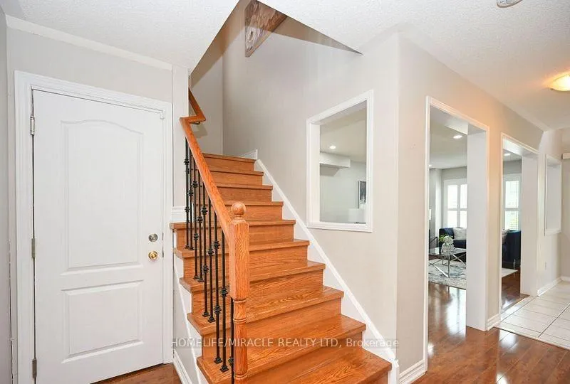 Photo 8 of 13 Galveston Crescent, Brampton, Fletcher's Meadow — HOMEH