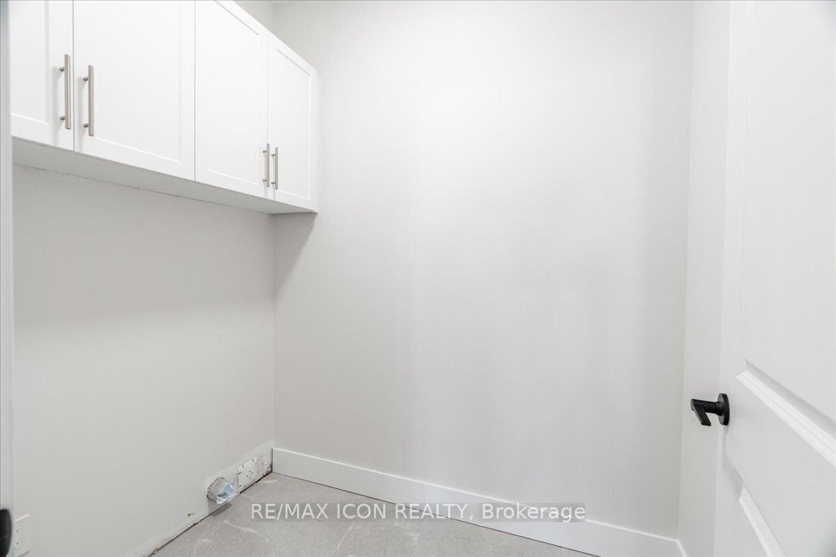 Photo 22 of Unit 204, 12 Washington Street, Norwich, Norwich Town — HOMEH