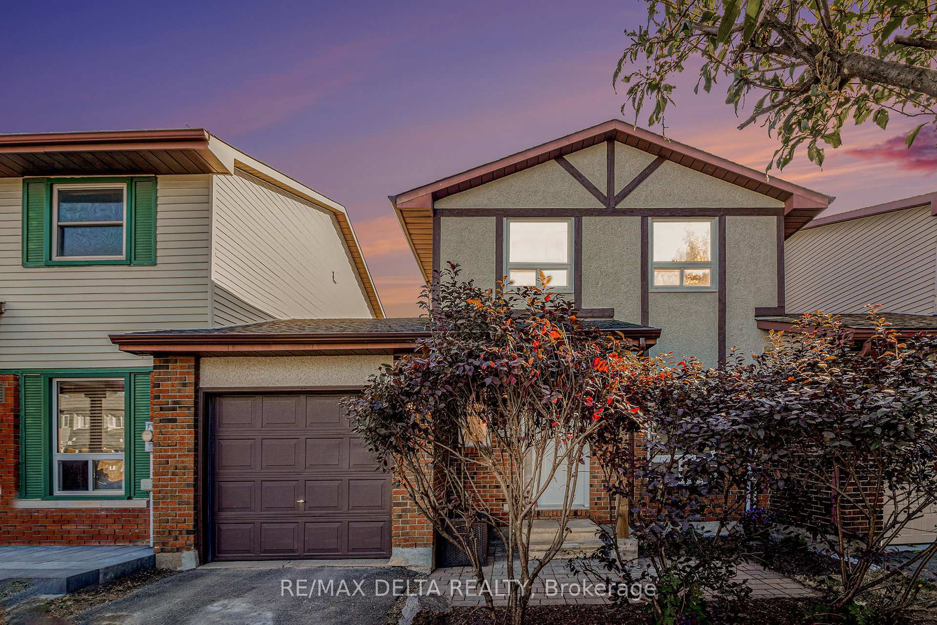 Photo 1 of 1345 Cedarcroft Crescent, Ottawa, Pineview — HOMEH