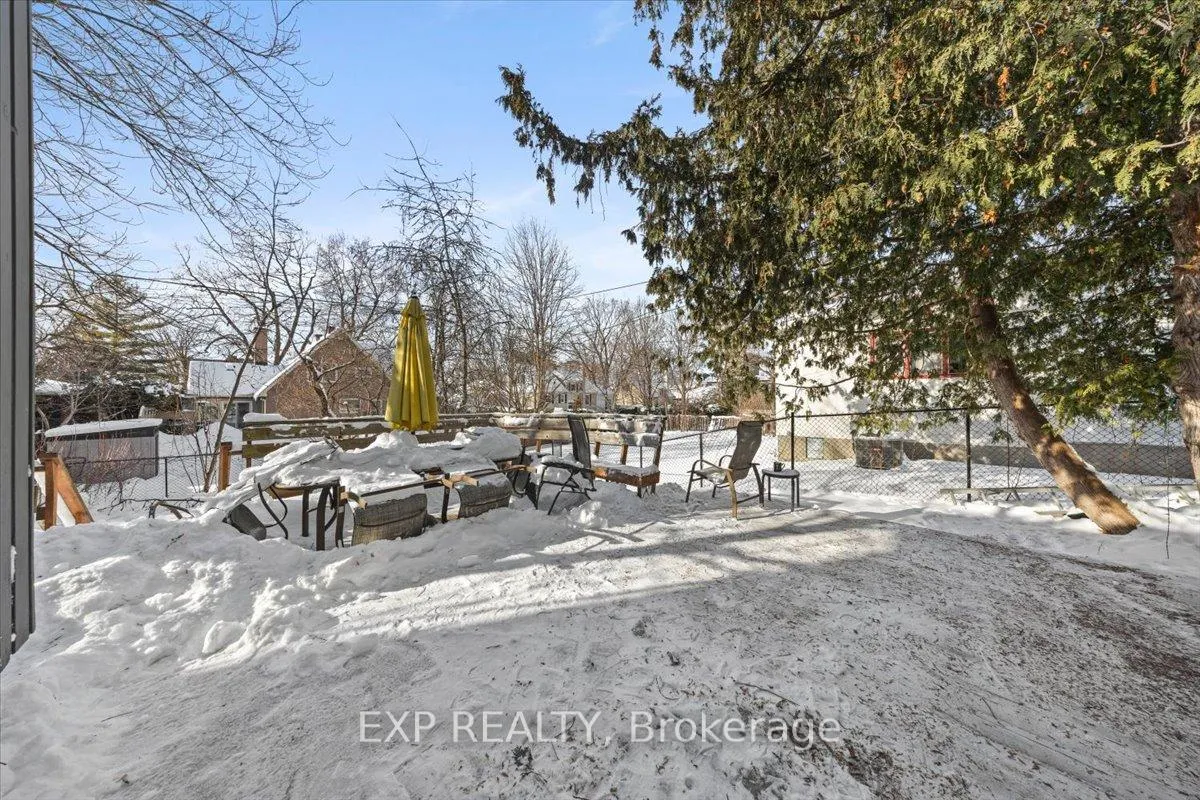 Photo 13 of Unit 2, 494 Wentworth Avenue, Ottawa, Woodroffe — HOMEH