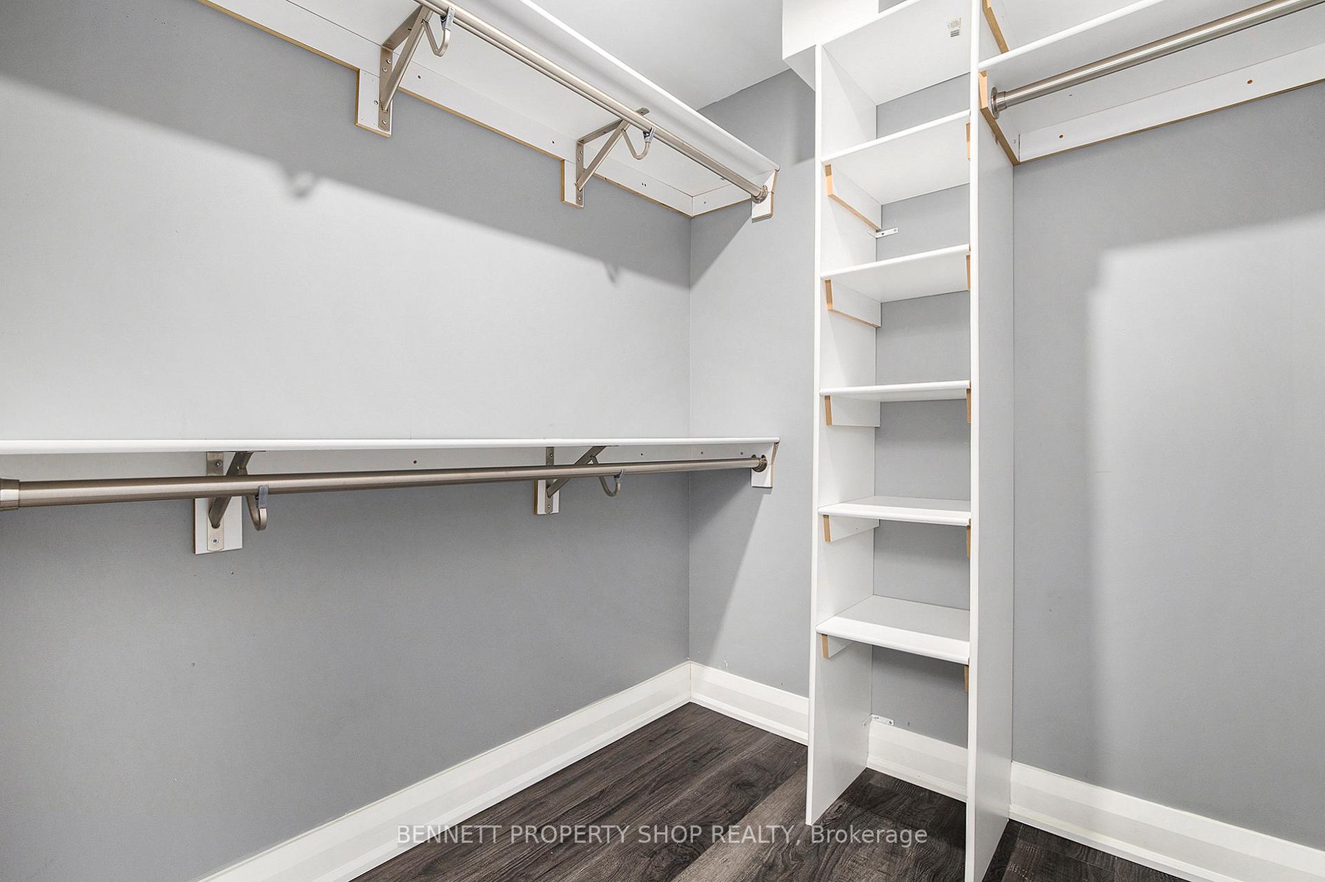 Photo 14 of Unit B, 1383 Maxime Street, Ottawa, Pineview — HOMEH
