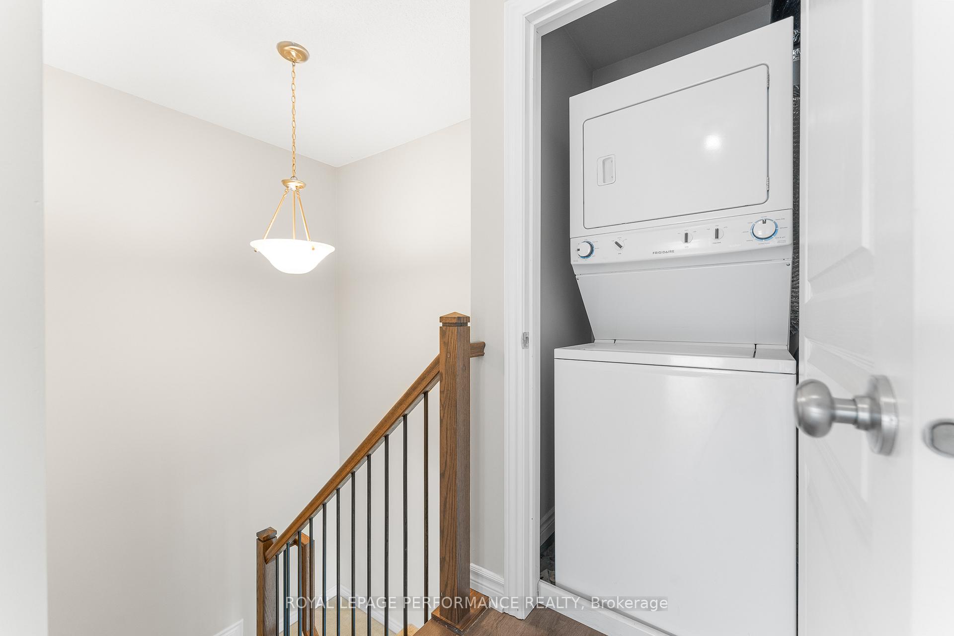Photo 24 of 96 Stockholm Private, Ottawa, Riverside South/Gloucester Glen — HOMEH