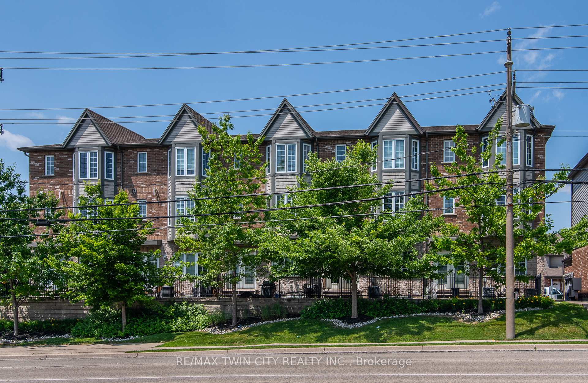Photo 1 of Unit 22B, 975 Strasburg Road, Kitchener — HOMEH