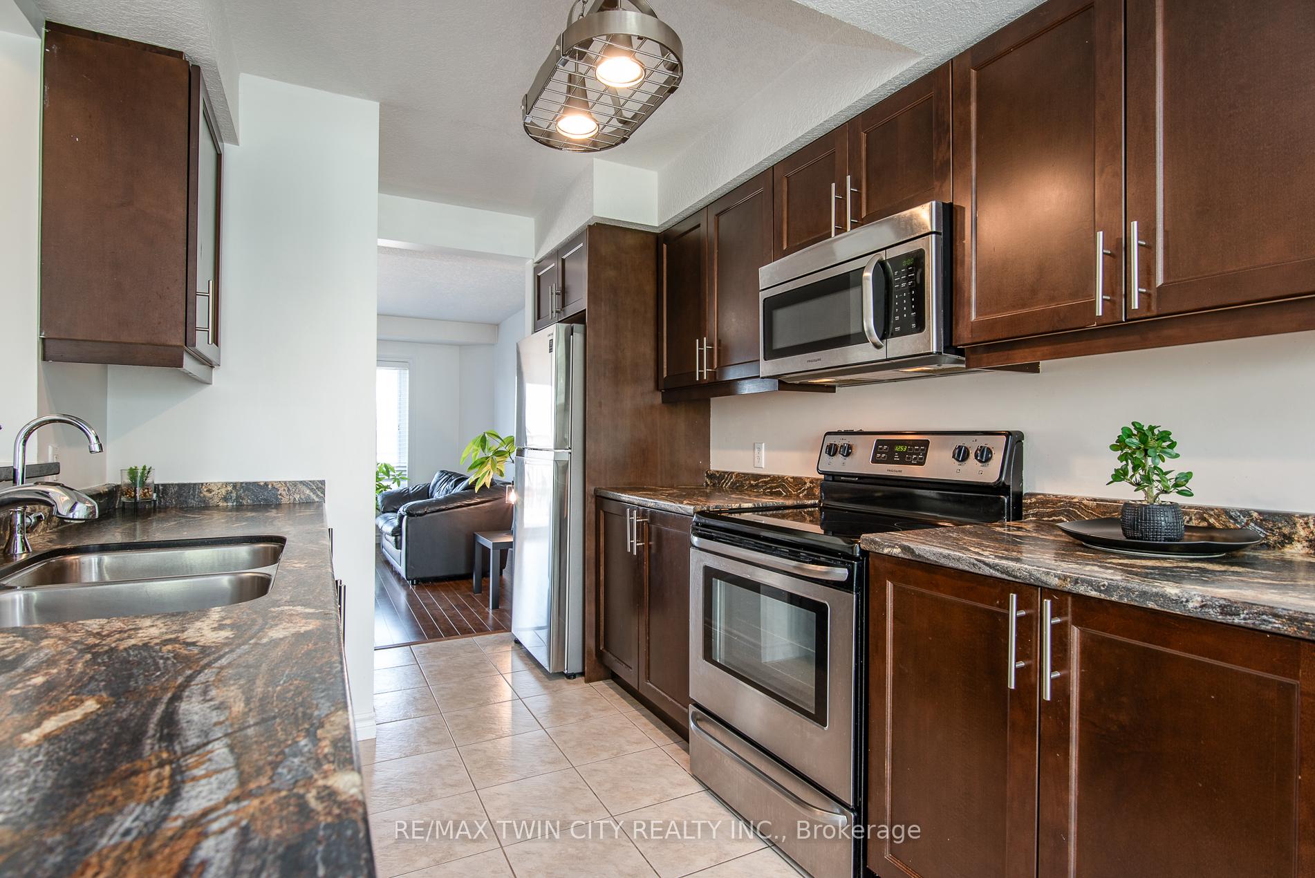 Photo 9 of Unit 22B, 975 Strasburg Road, Kitchener — HOMEH