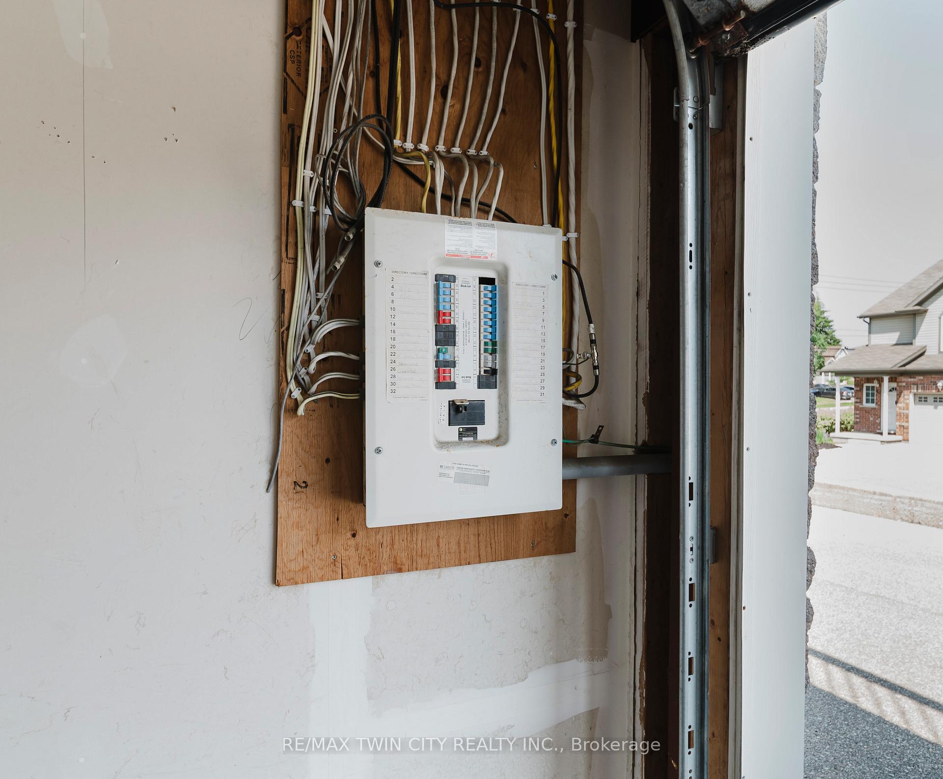 Photo 31 of Unit 22B, 975 Strasburg Road, Kitchener — HOMEH