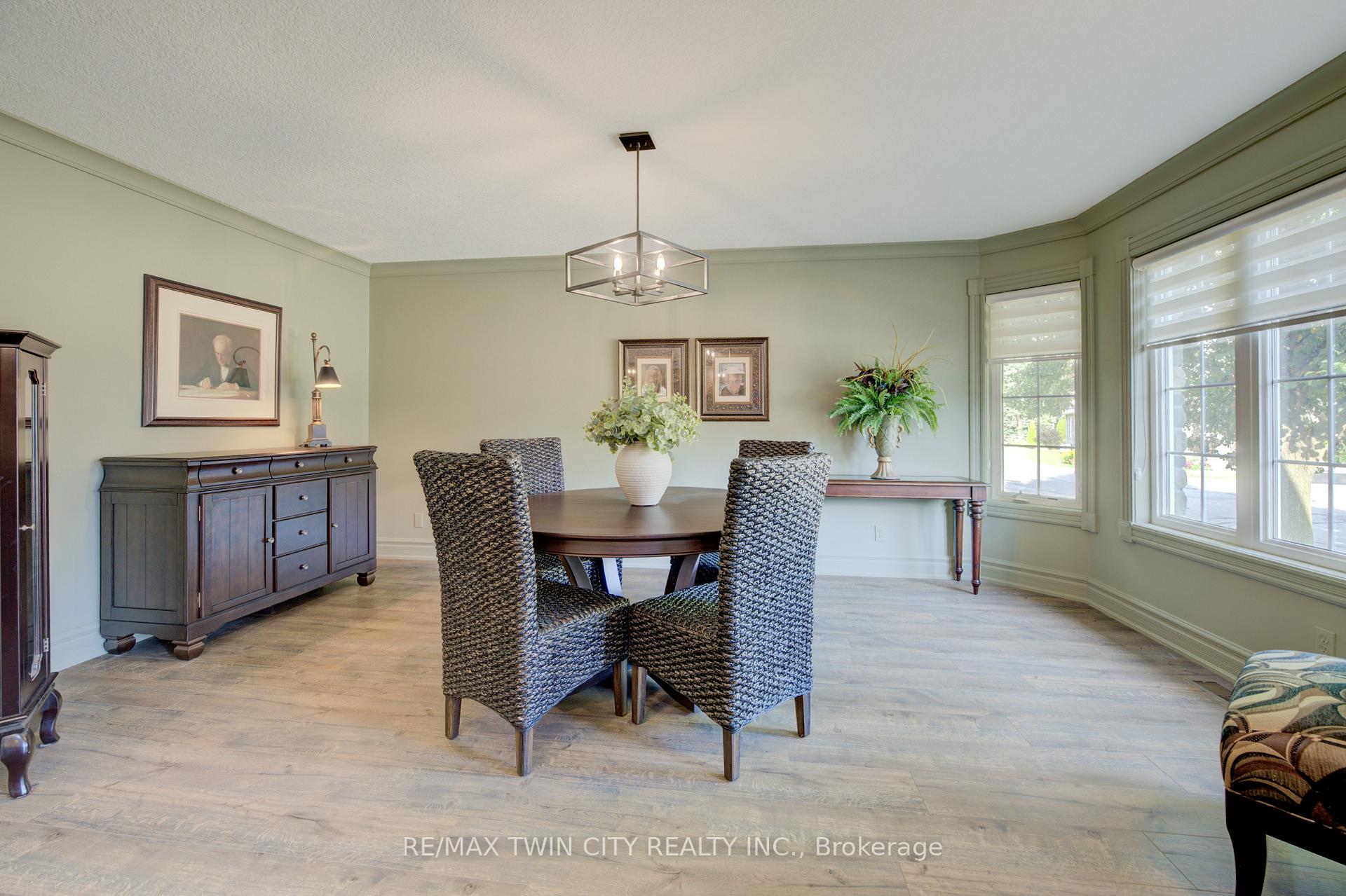 Photo 5 of Unit 9G, 350 Doon Valley Drive, Kitchener, Lower Doon — HOMEH