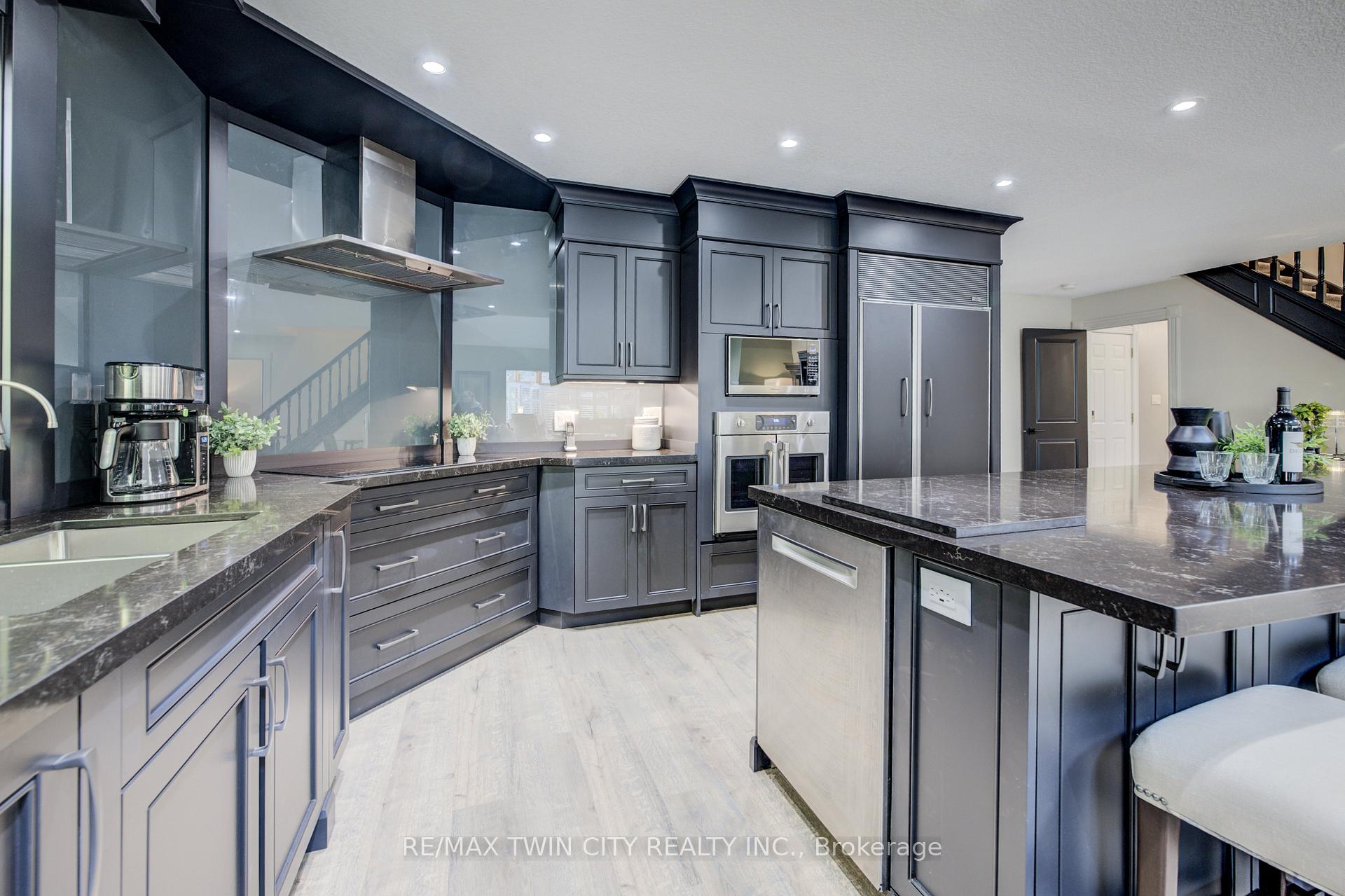 Photo 10 of Unit 9G, 350 Doon Valley Drive, Kitchener, Lower Doon — HOMEH