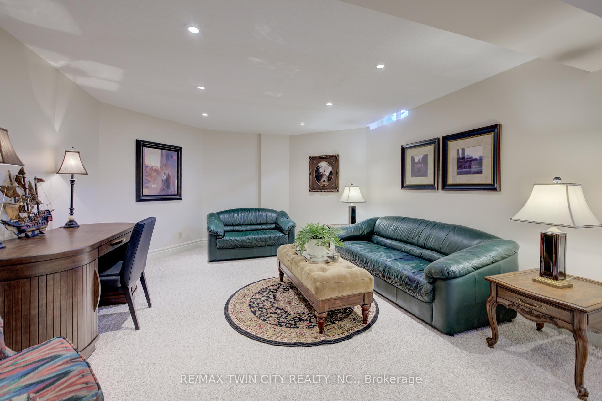 Photo 36 of Unit 9G, 350 Doon Valley Drive, Kitchener, Lower Doon — HOMEH