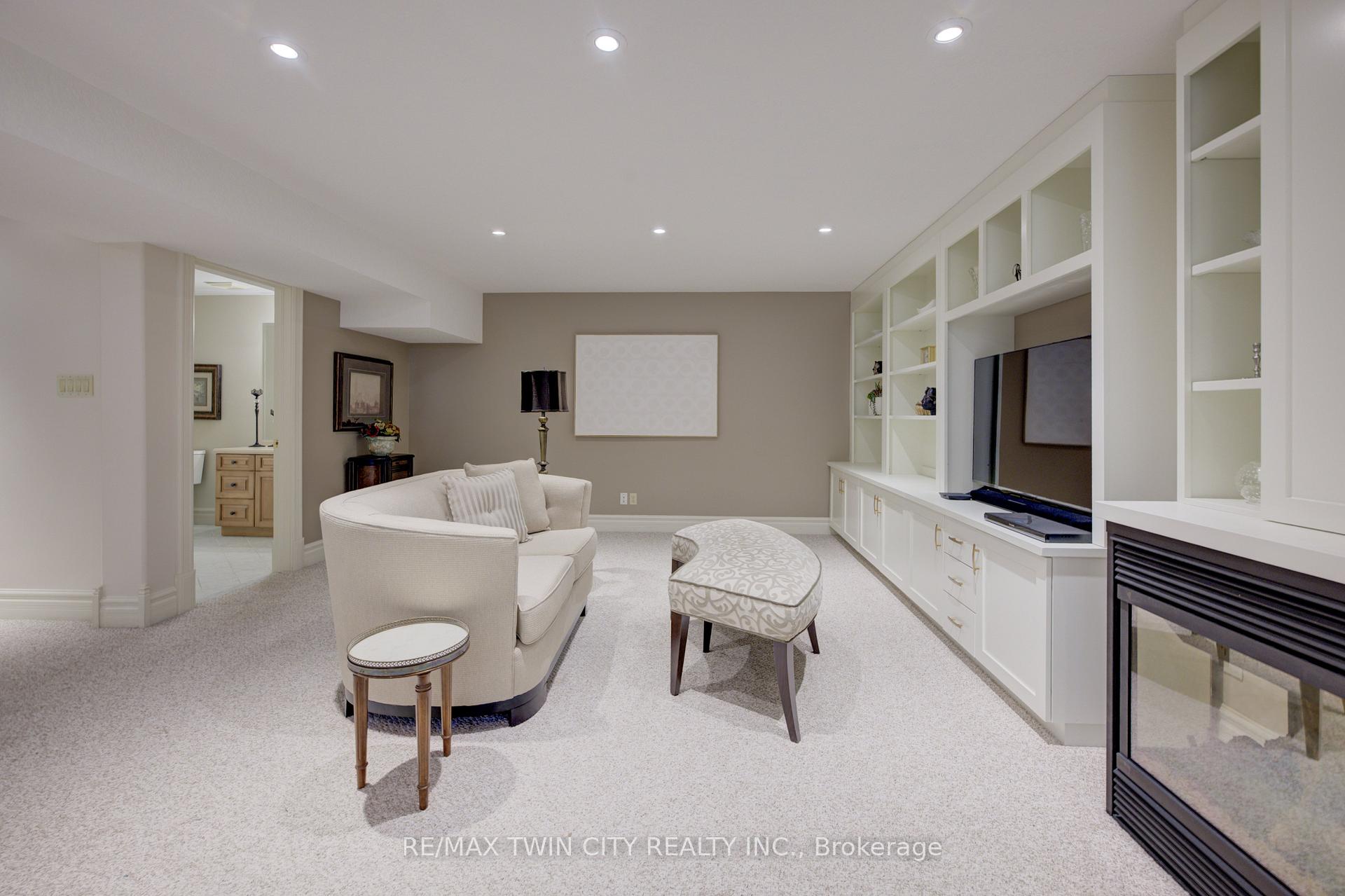 Photo 37 of Unit 9G, 350 Doon Valley Drive, Kitchener, Lower Doon — HOMEH