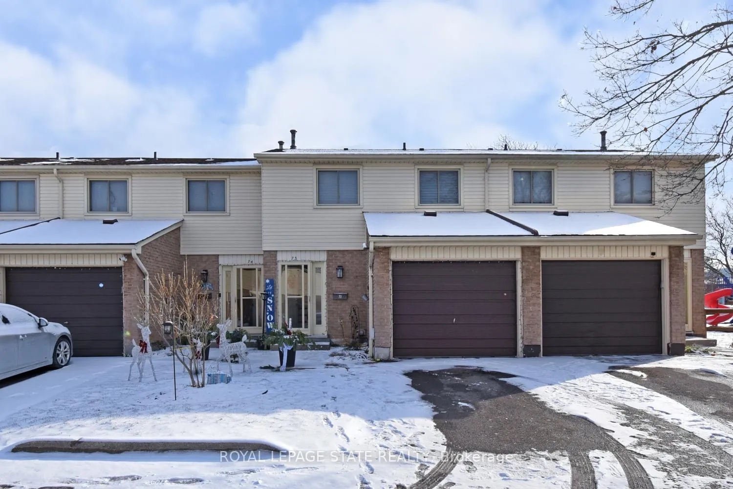 Photo 2 of Unit 73, 150 Gateshead Crescent, Hamilton, Stoney Creek — HOMEH