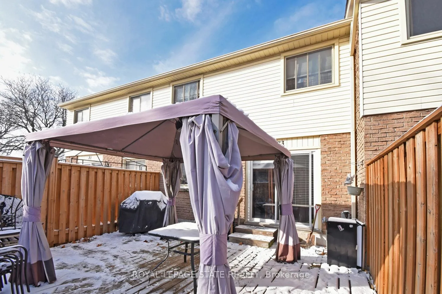 Photo 4 of Unit 73, 150 Gateshead Crescent, Hamilton, Stoney Creek — HOMEH