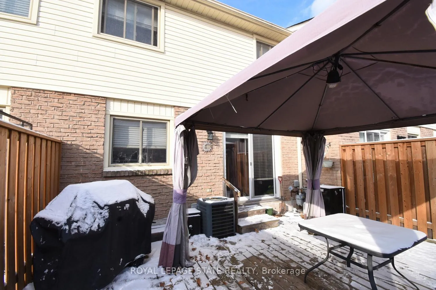 Photo 6 of Unit 73, 150 Gateshead Crescent, Hamilton, Stoney Creek — HOMEH