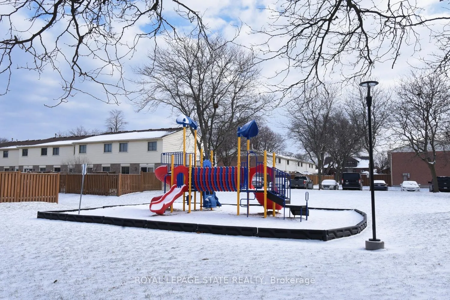 Photo 11 of Unit 73, 150 Gateshead Crescent, Hamilton, Stoney Creek — HOMEH