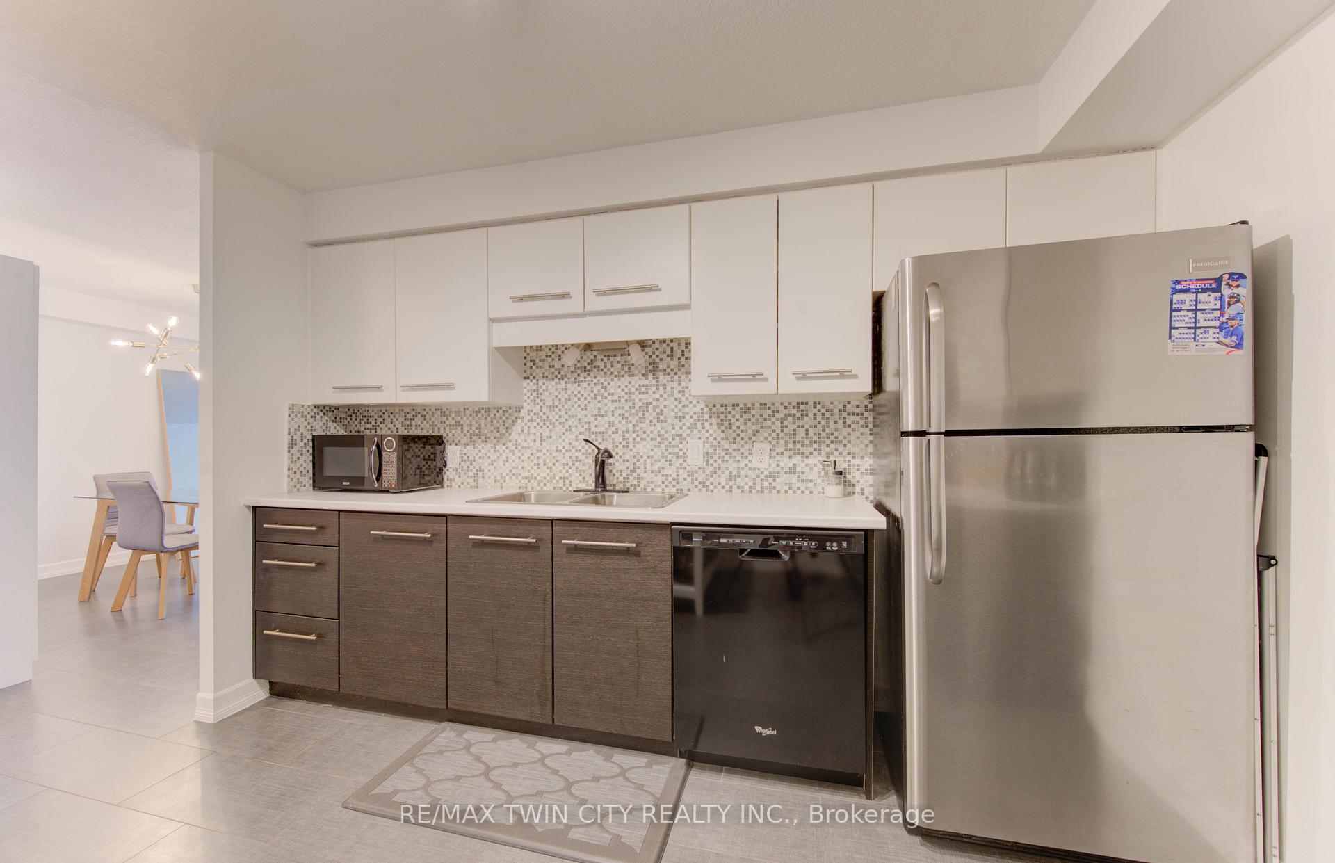 Photo 8 of Unit 211, 35 Green Valley Drive, Kitchener — HOMEH
