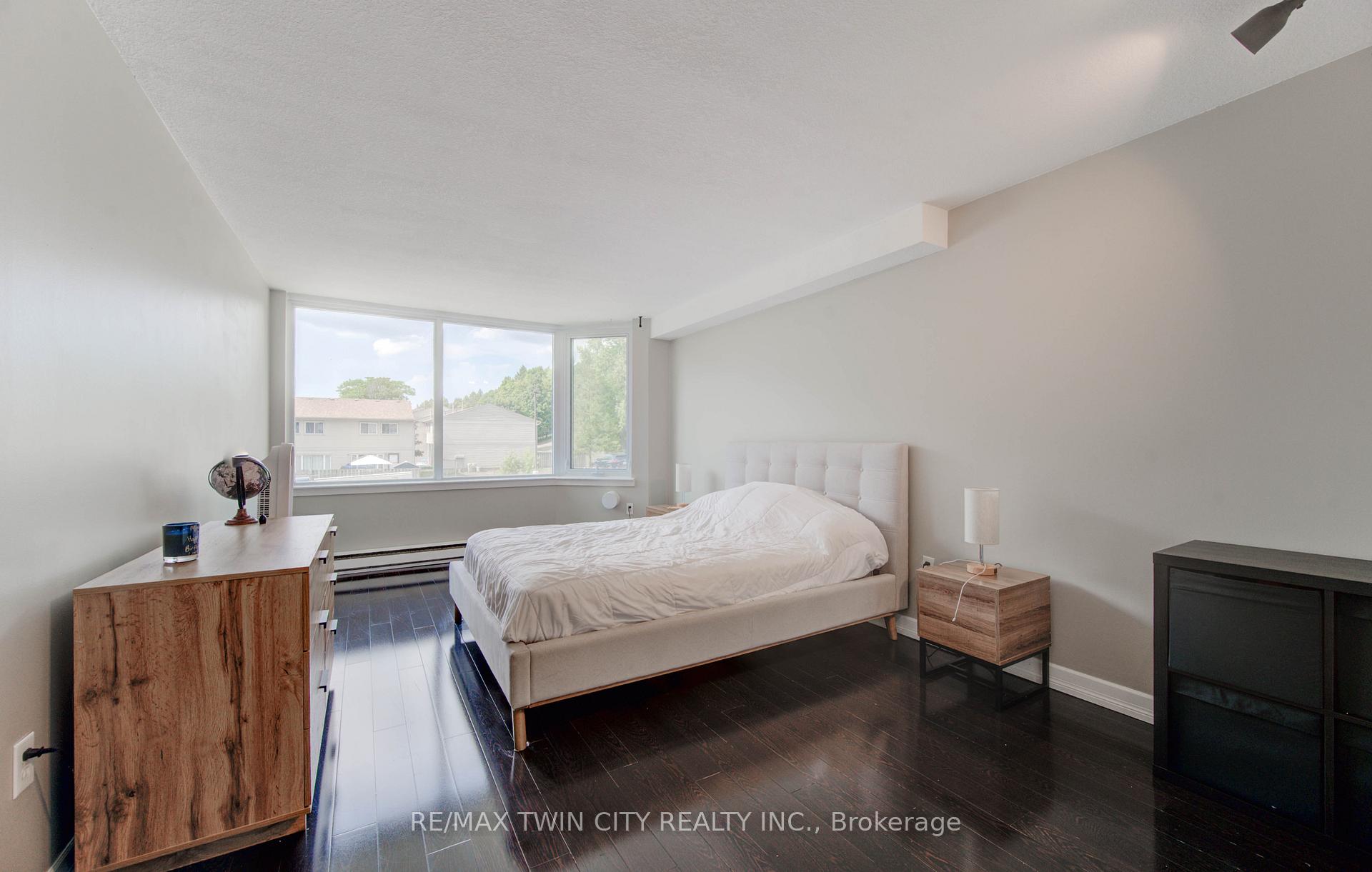 Photo 16 of Unit 211, 35 Green Valley Drive, Kitchener — HOMEH