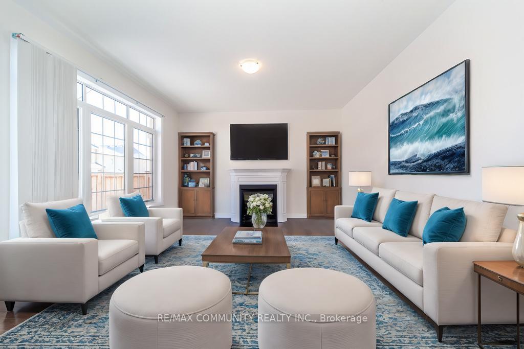 Photo 3 of 41 Horizon Avenue, Cavan Monaghan, Cavan Twp — HOMEH