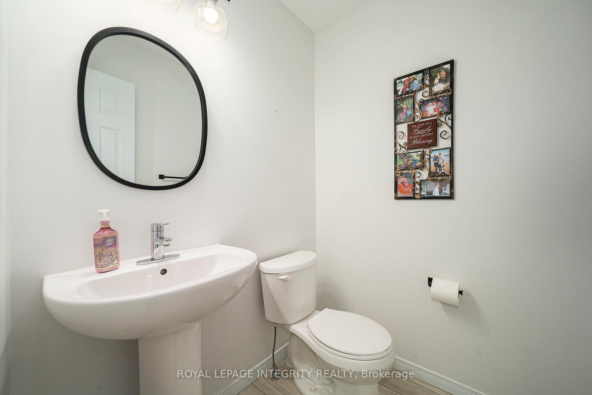 Photo 6 of 19 Riddell Street, Carleton Place — HOMEH