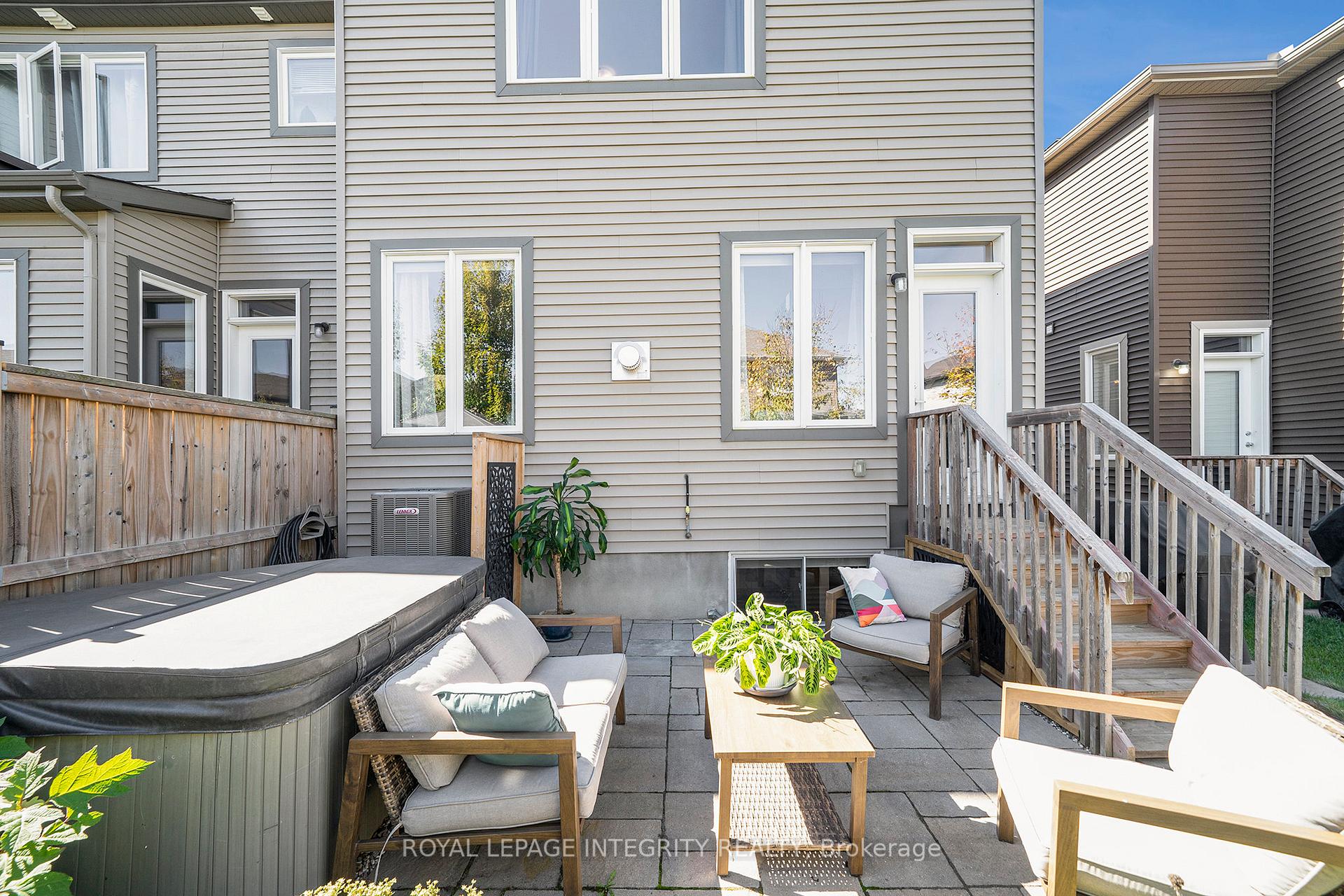 Photo 19 of 19 Riddell Street, Carleton Place — HOMEH