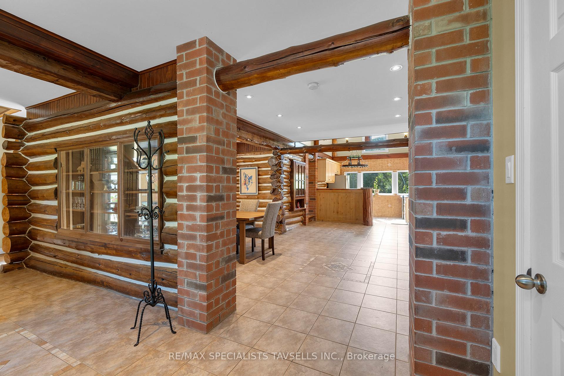 Photo 6 of 16042 Kennedy Road, Caledon, Rural Caledon — HOMEH