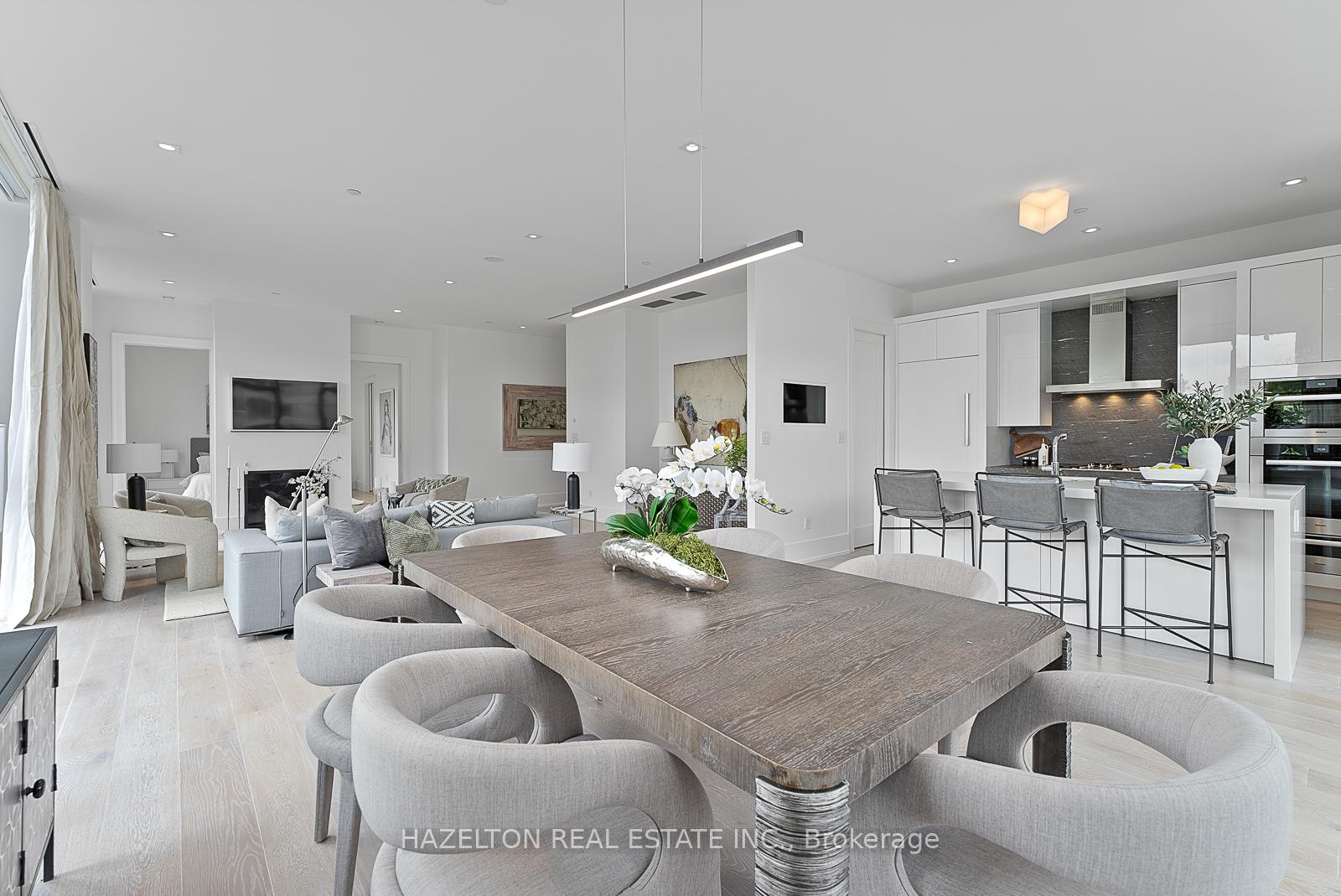 Photo 6 of Unit 4D, 36 Hazelton Avenue, Toronto, The Annex — HOMEH