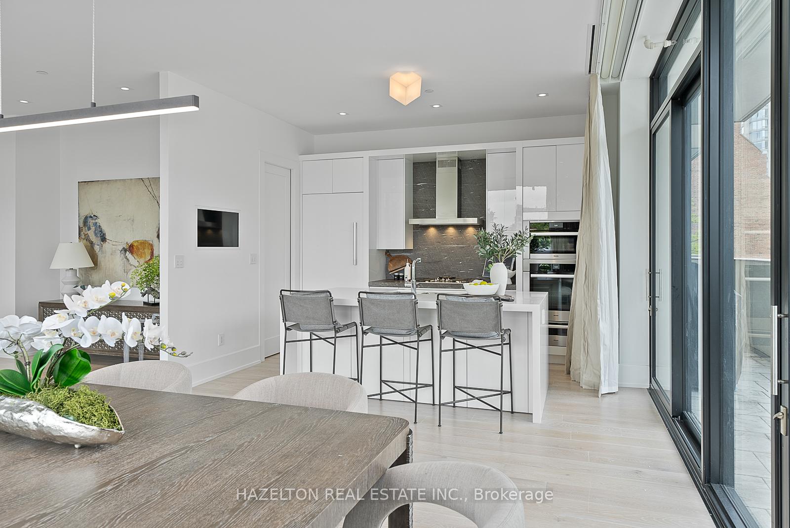 Photo 9 of Unit 4D, 36 Hazelton Avenue, Toronto, The Annex — HOMEH