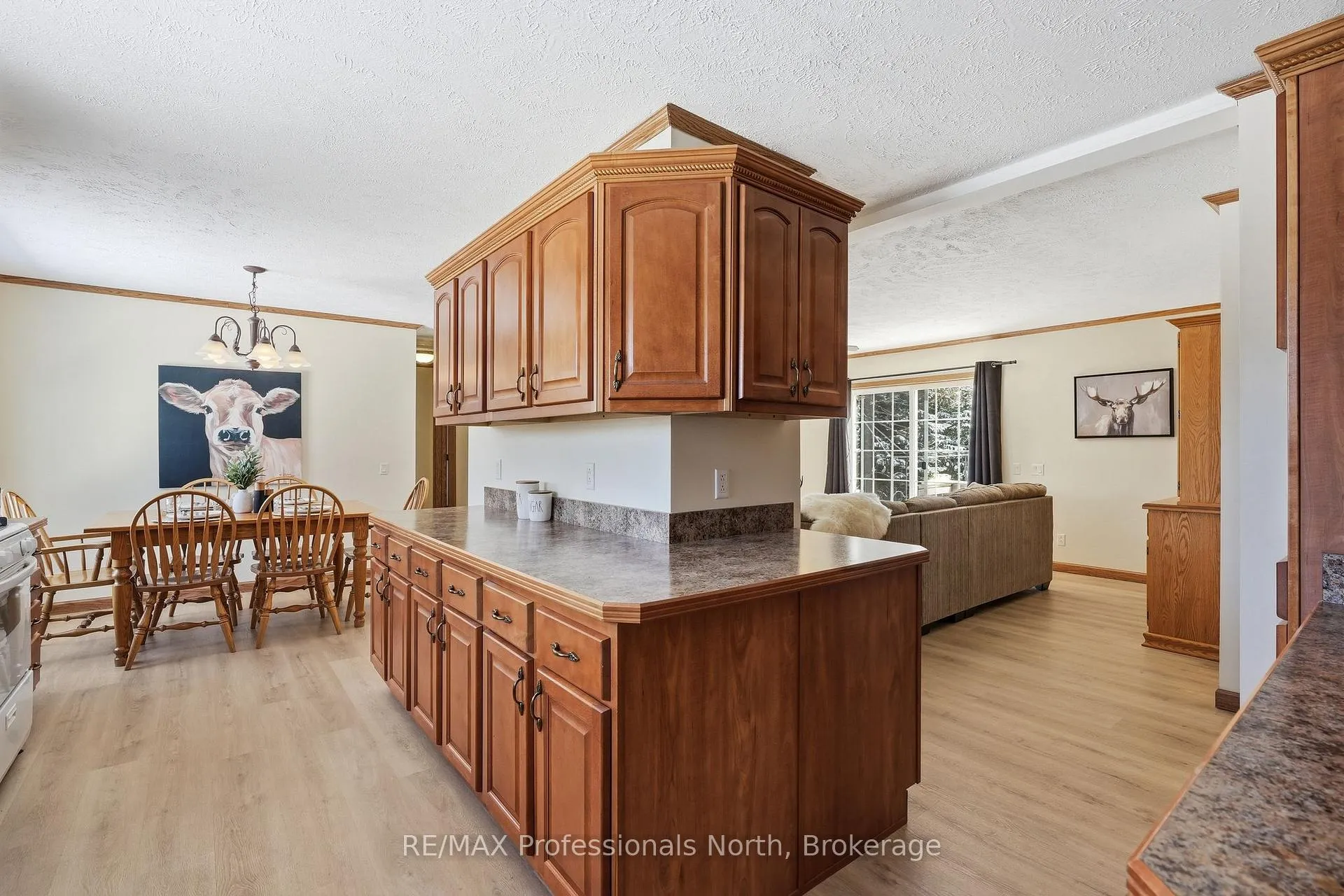Photo 9 of 537 Spring Hill Road W, Ryerson — HOMEH