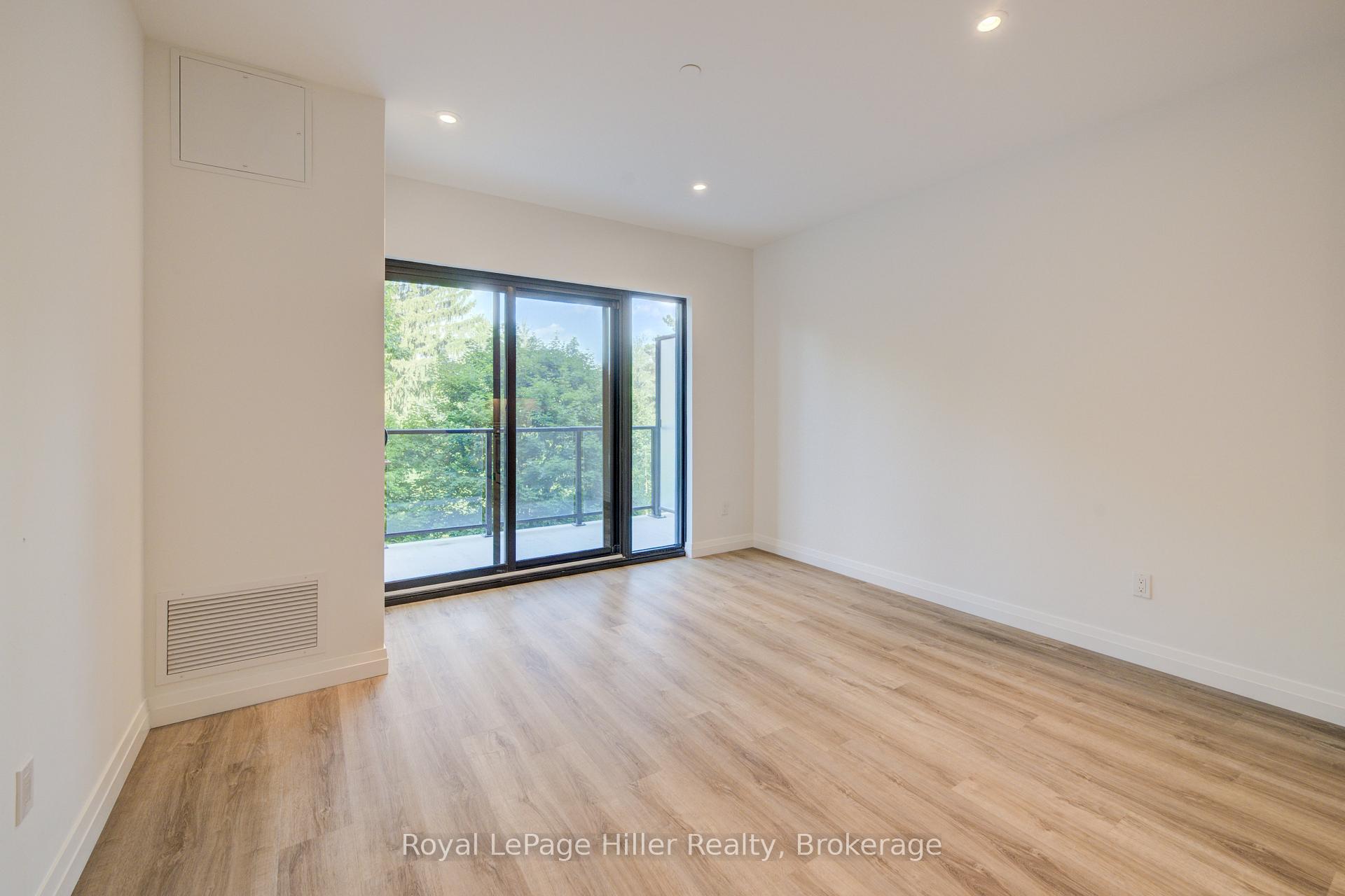 Photo 6 of Unit 319, 525 New Dundee Road, Kitchener — HOMEH