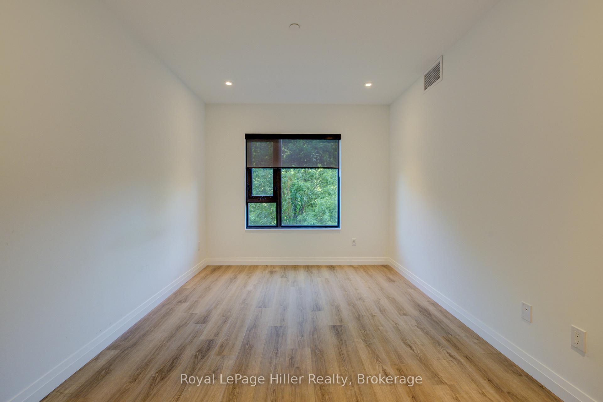 Photo 13 of Unit 319, 525 New Dundee Road, Kitchener — HOMEH