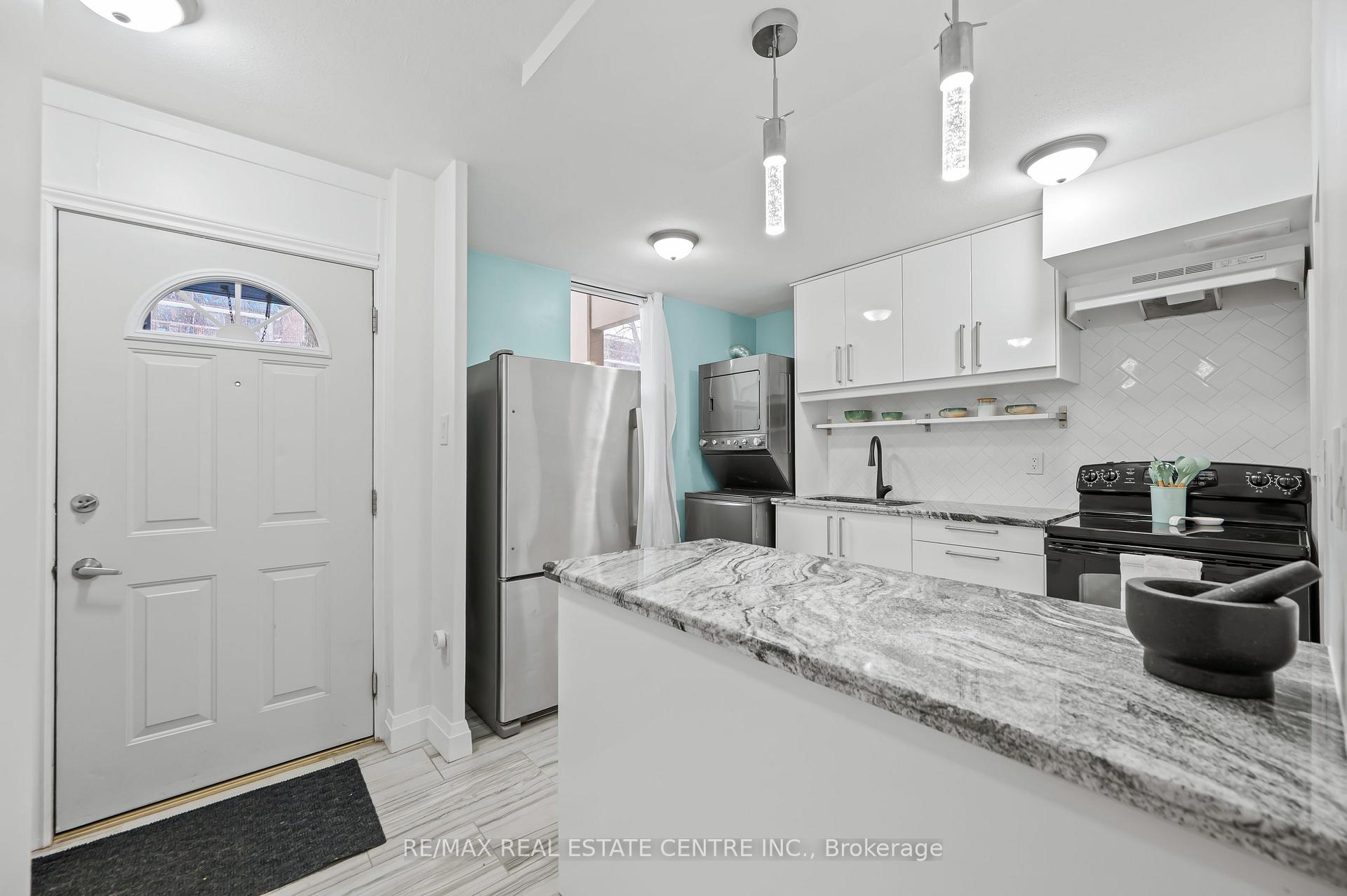 Photo 2 of Unit 141, 350 Quigley Road, Hamilton, Vincent — HOMEH