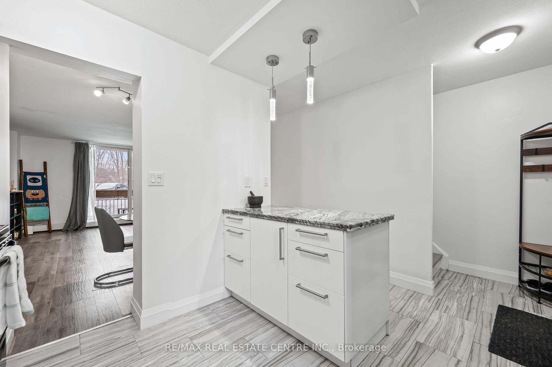 Photo 12 of Unit 141, 350 Quigley Road, Hamilton, Vincent — HOMEH