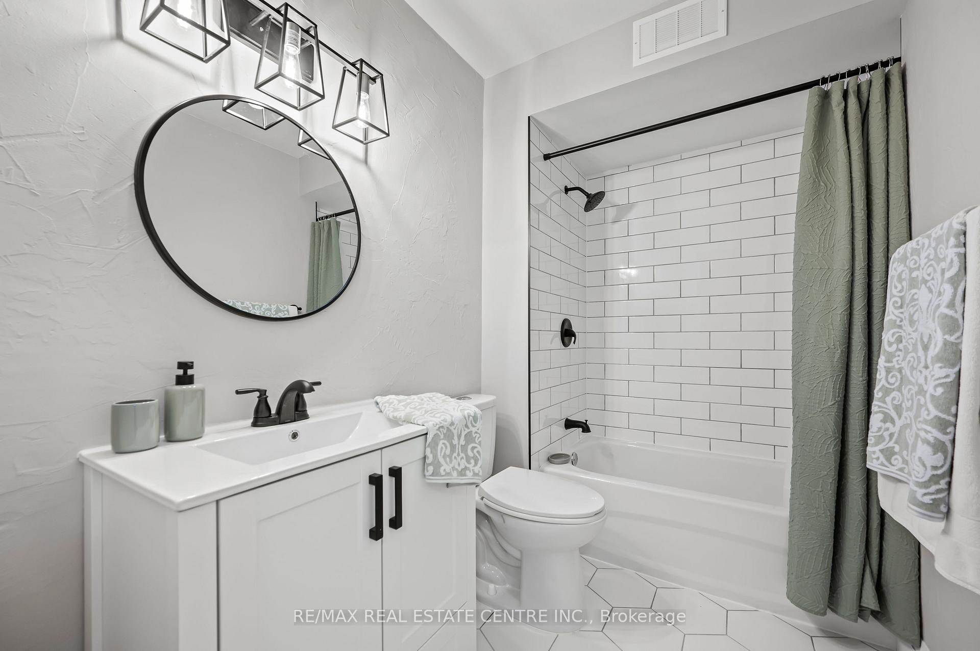 Photo 13 of Unit 141, 350 Quigley Road, Hamilton, Vincent — HOMEH
