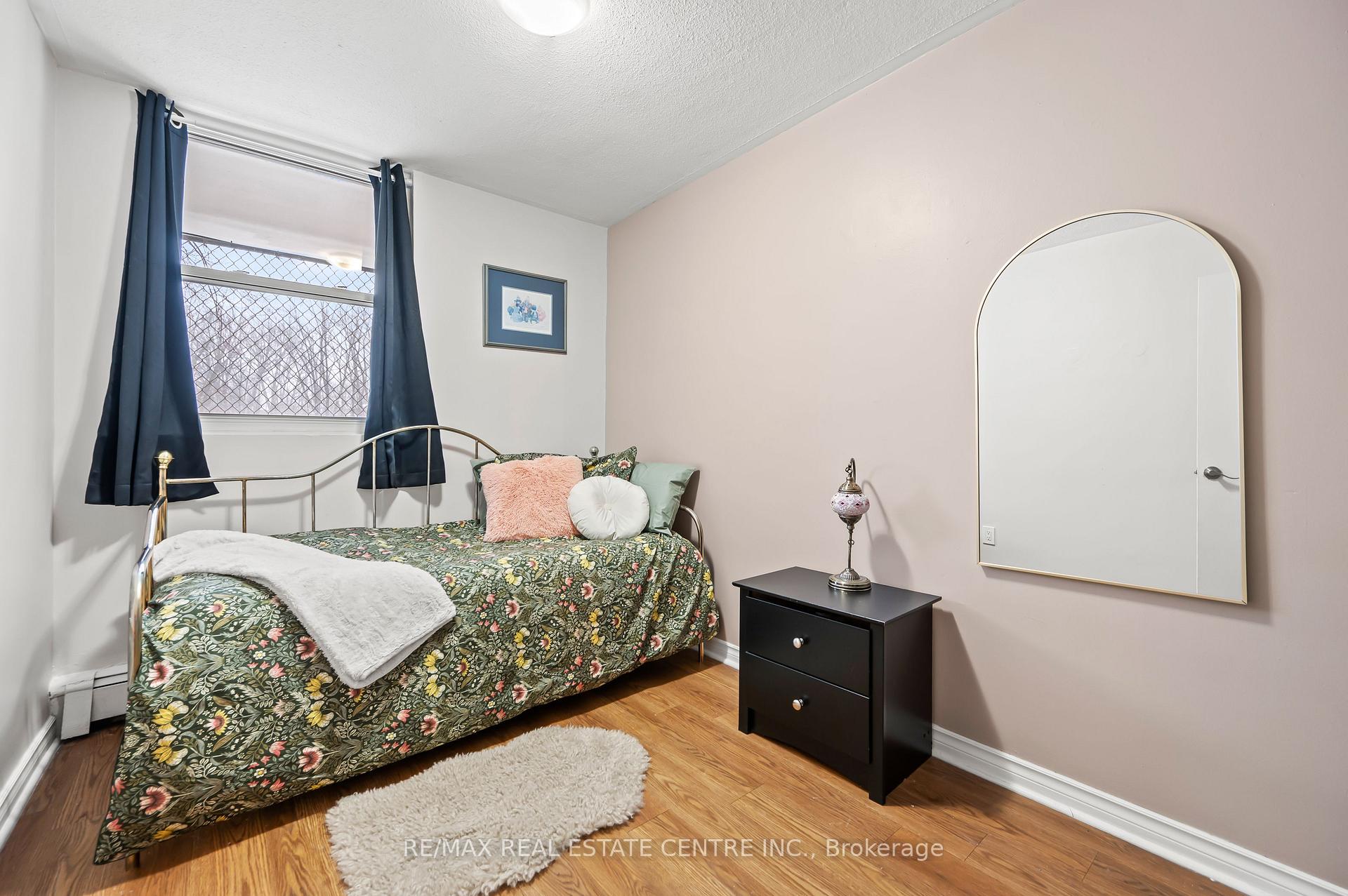 Photo 16 of Unit 141, 350 Quigley Road, Hamilton, Vincent — HOMEH