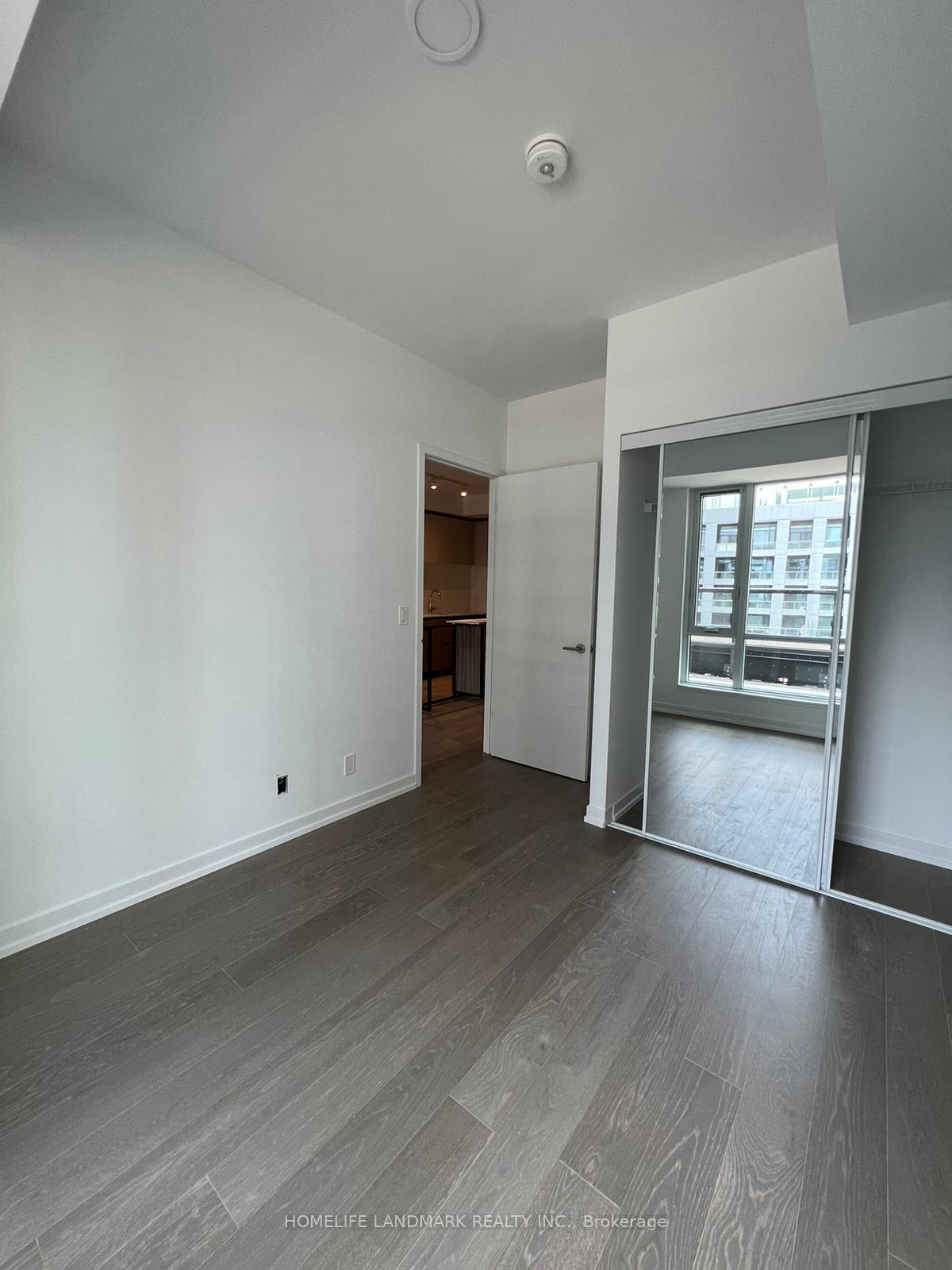Photo 4 of Unit 435, 8 Beverley Glen Boulevard, Vaughan, Beverley Glen — HOMEH