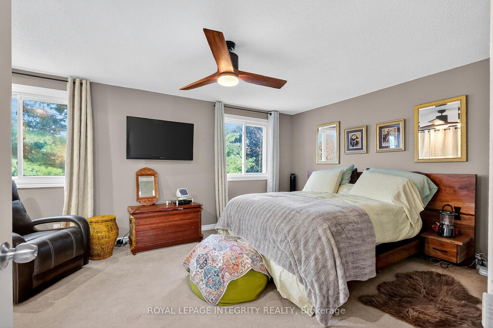 Photo 15 of 40 Shadetree Crescent, Ottawa, Borden Farm/Stewart Farm/Carleton Heights/Parkwood Hills — HOMEH
