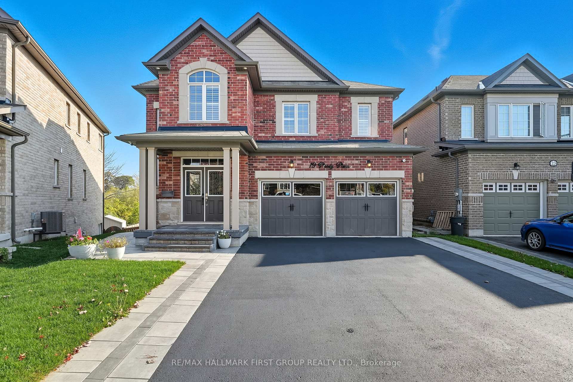 Photo 1 of Unit Main & Upper, 19 Purdy Place, Clarington, Bowmanville — HOMEH