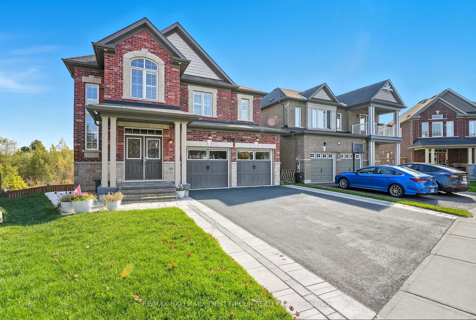 Photo 10 of Unit Main & Upper, 19 Purdy Place, Clarington, Bowmanville — HOMEH