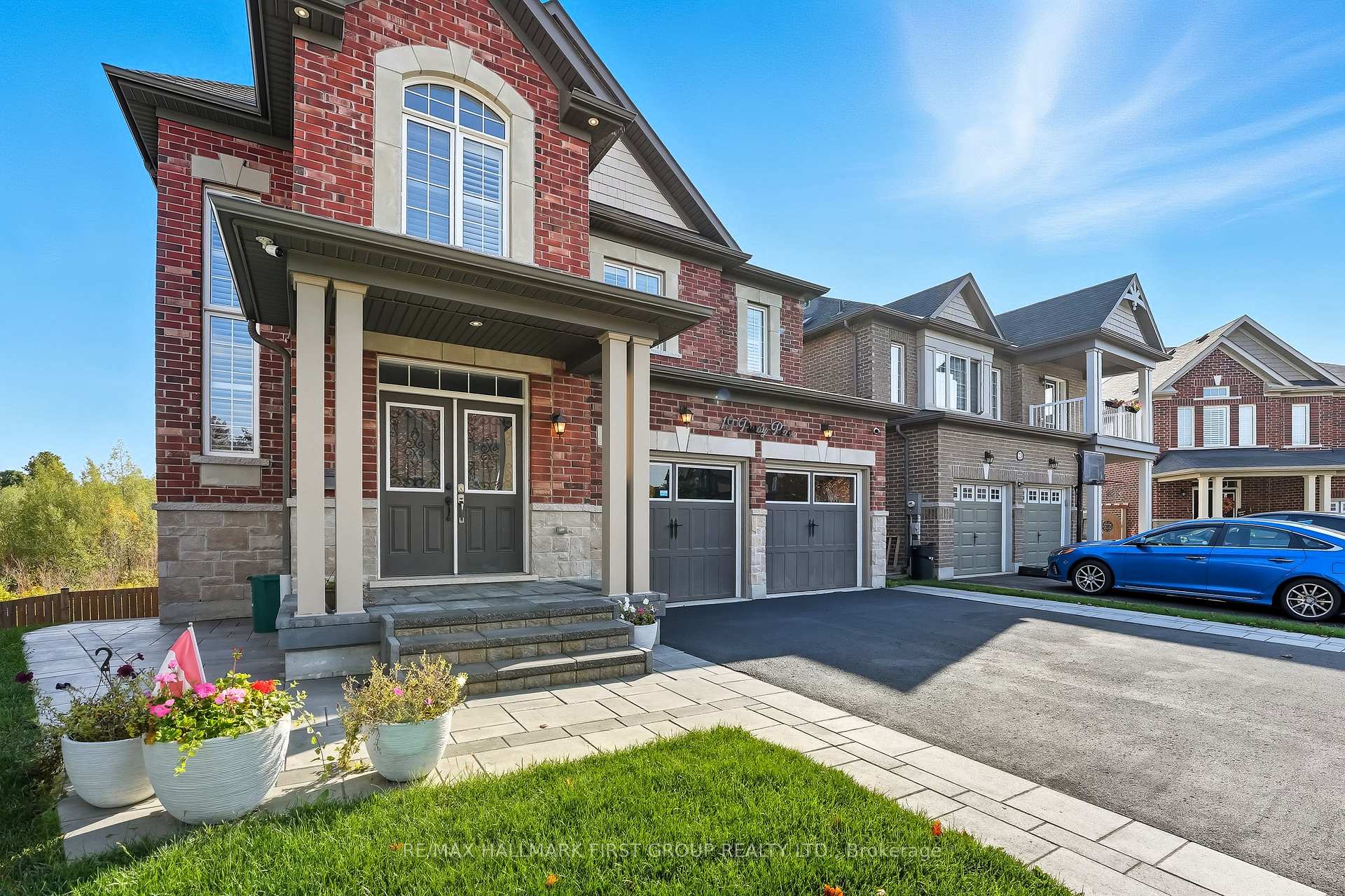 Photo 4 of Unit Main & Upper, 19 Purdy Place, Clarington, Bowmanville — HOMEH
