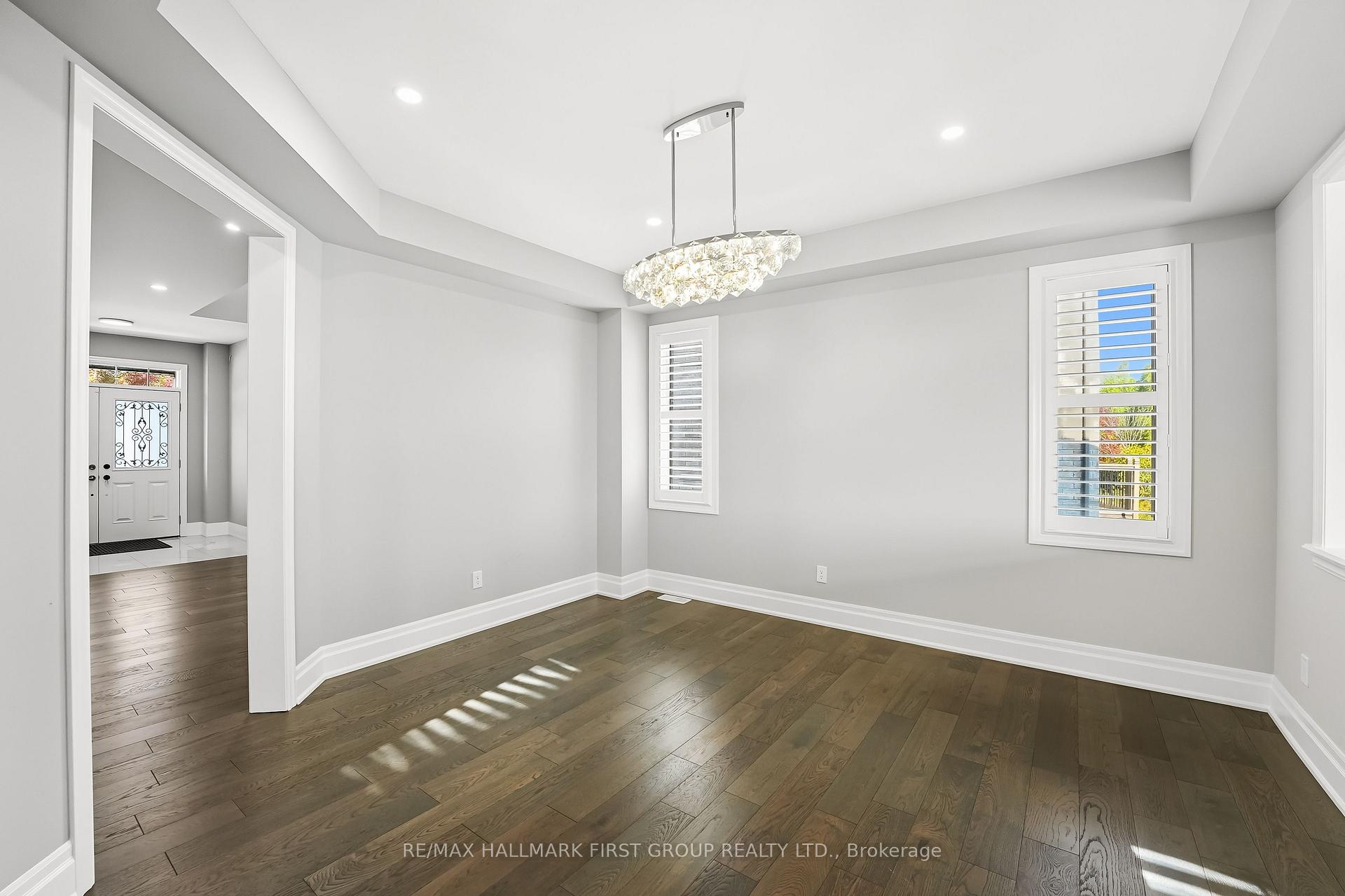 Photo 8 of Unit Main & Upper, 19 Purdy Place, Clarington, Bowmanville — HOMEH