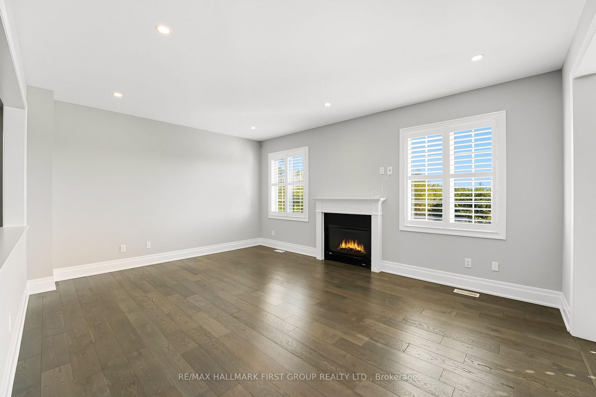 Photo 14 of Unit Main & Upper, 19 Purdy Place, Clarington, Bowmanville — HOMEH