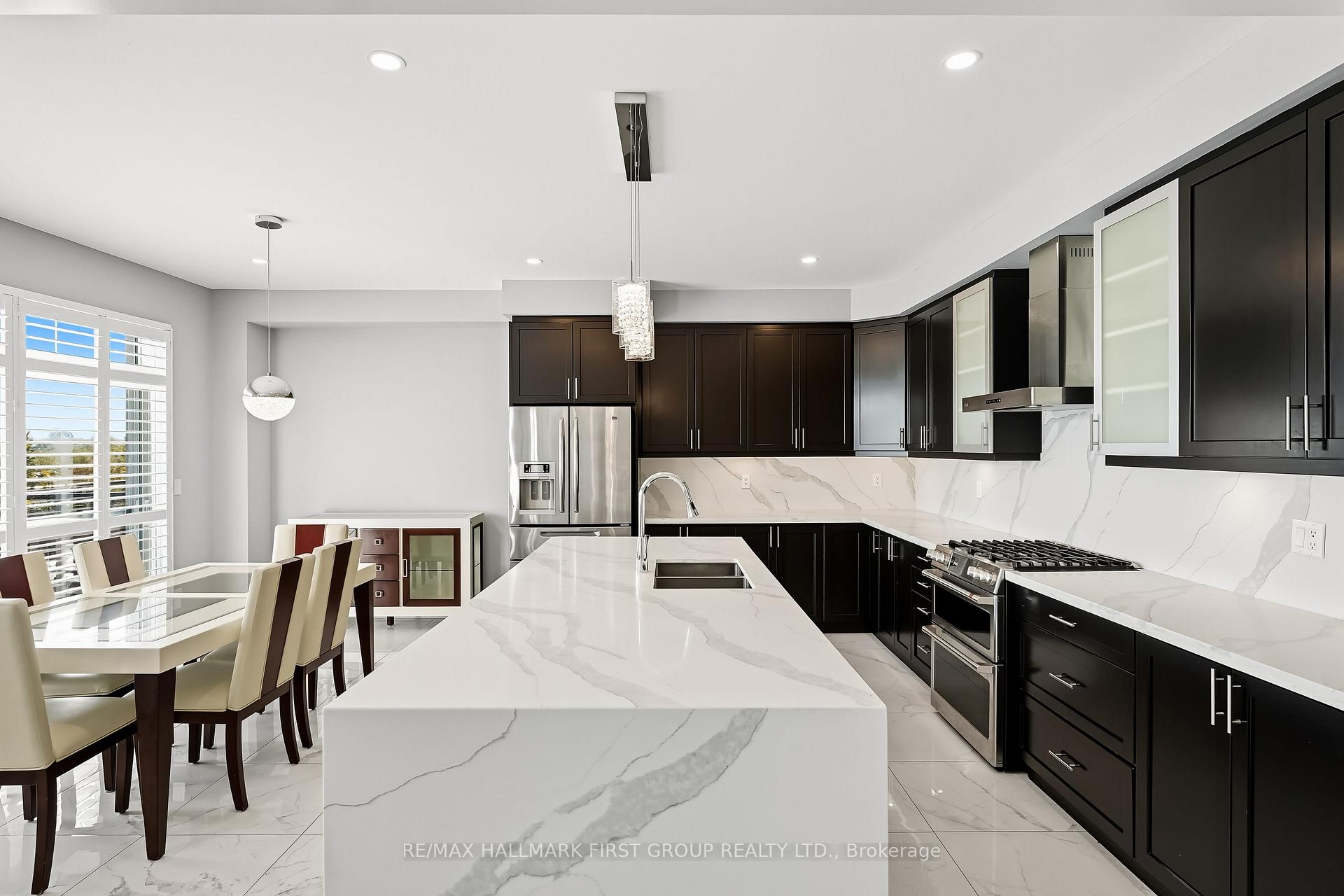 Photo 16 of Unit Main & Upper, 19 Purdy Place, Clarington, Bowmanville — HOMEH