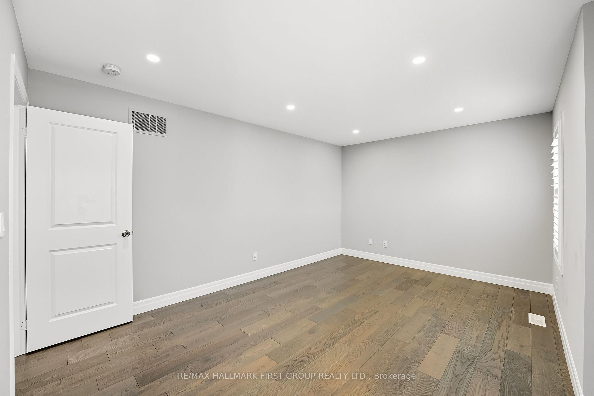 Photo 41 of Unit Main & Upper, 19 Purdy Place, Clarington, Bowmanville — HOMEH