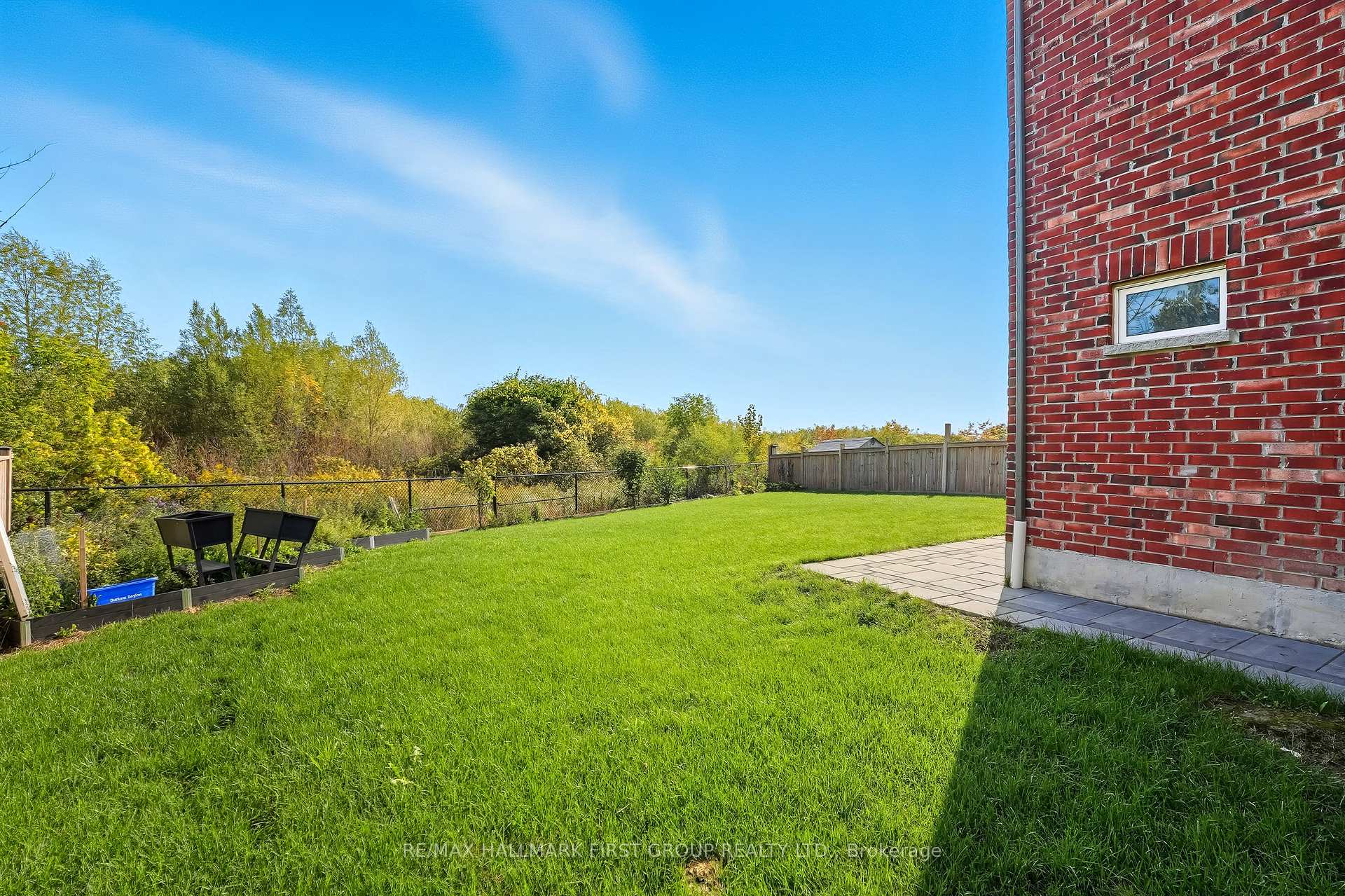 Photo 47 of Unit Main & Upper, 19 Purdy Place, Clarington, Bowmanville — HOMEH