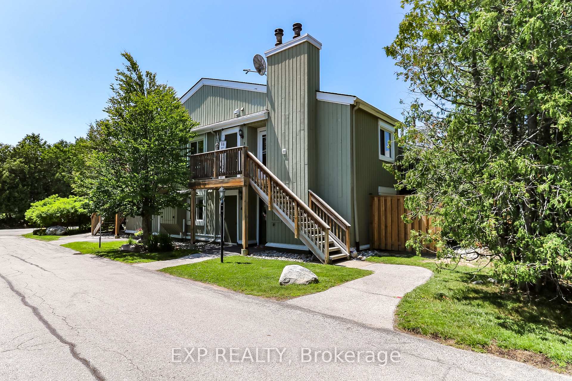 Front of Unit 3, 15 Dawson Drive