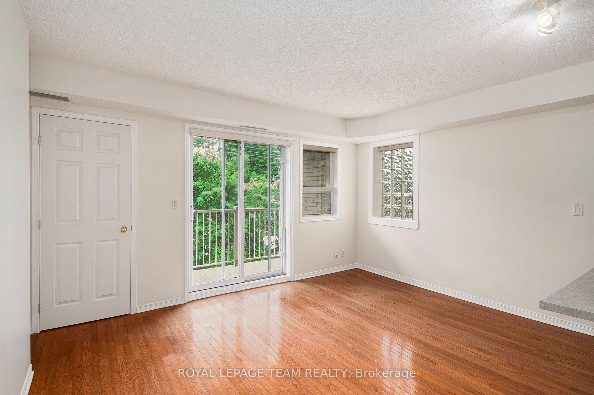 Photo 3 of Unit 507, 320 Centrum Boulevard, Ottawa, Bilberry Creek/Queenswood Heights — HOMEH