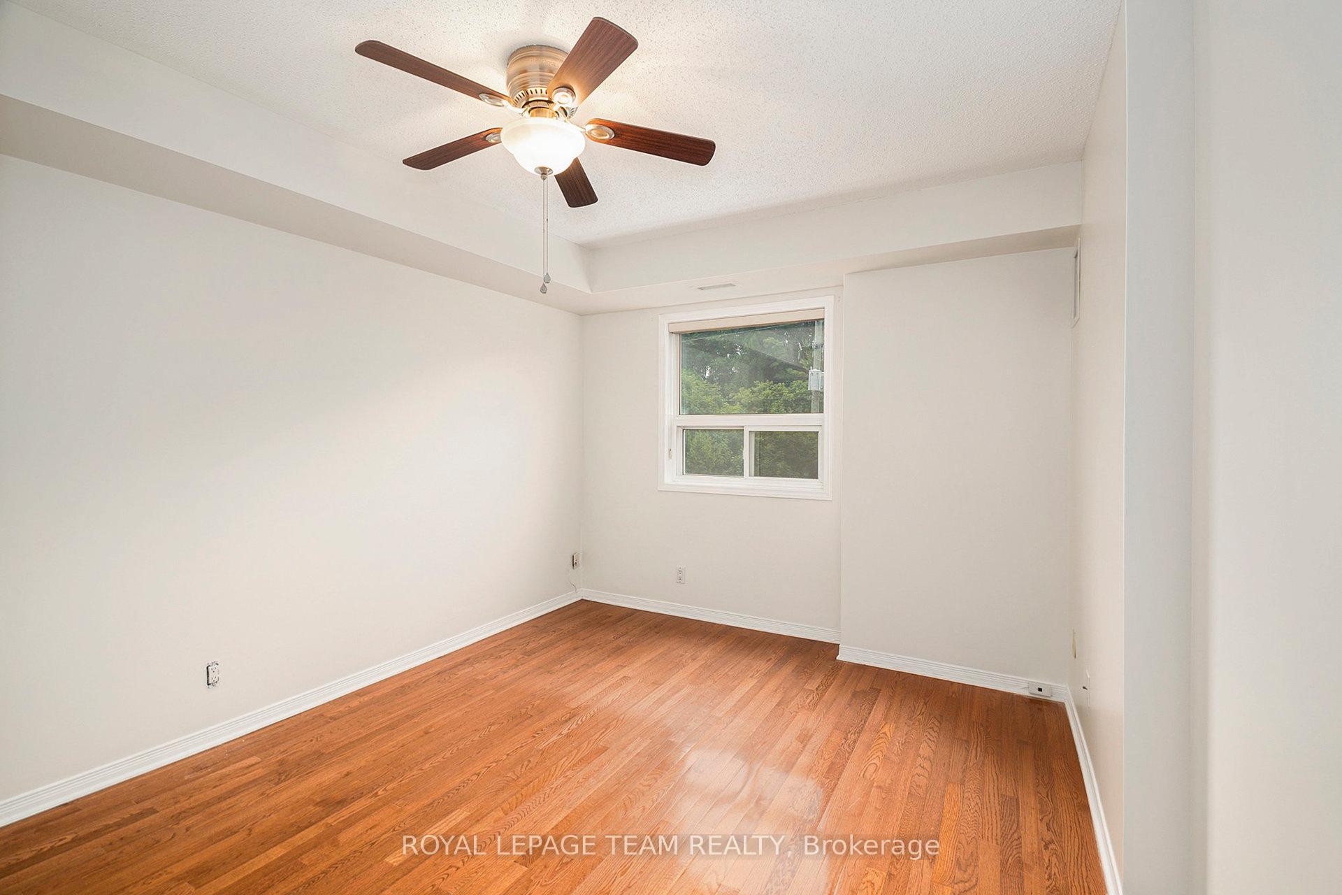 Photo 12 of Unit 507, 320 Centrum Boulevard, Ottawa, Bilberry Creek/Queenswood Heights — HOMEH