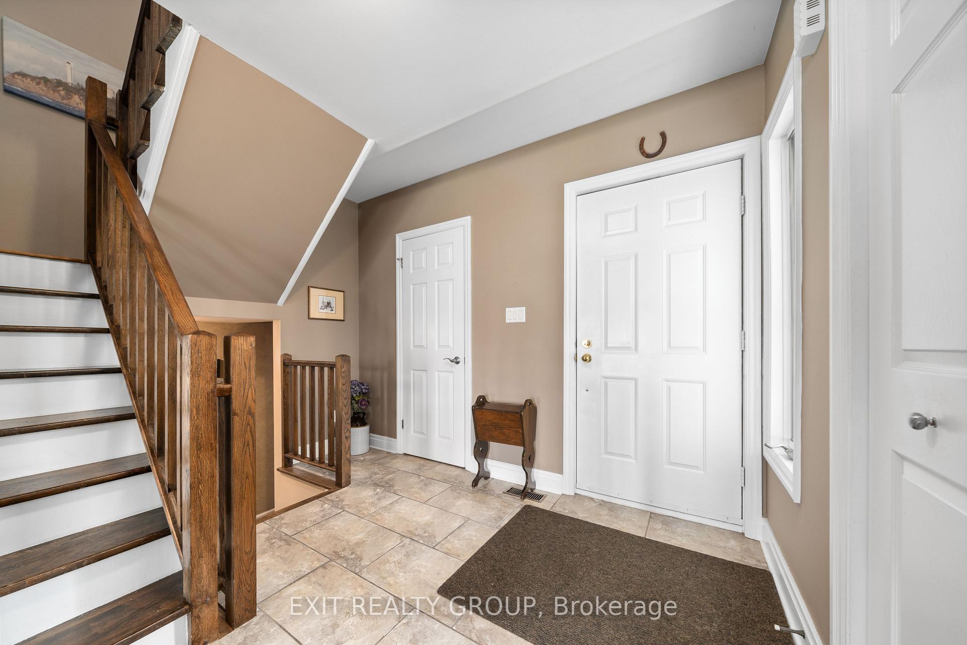 Photo 7 of Unit 13, 31 Keegan Parkway, Belleville, Belleville Ward — HOMEH